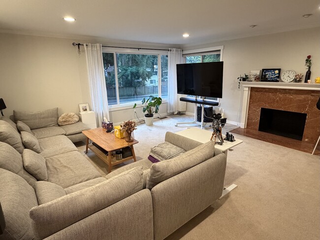 Foto del edificio - 12030 NE 144th St