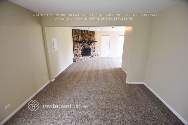 Foto del edificio - 880 Edenwood Dr