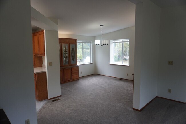 Foto del edificio - 18109 NE 25th Ave