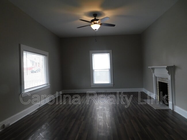 Building Photo - 85 Crowell Dr NW