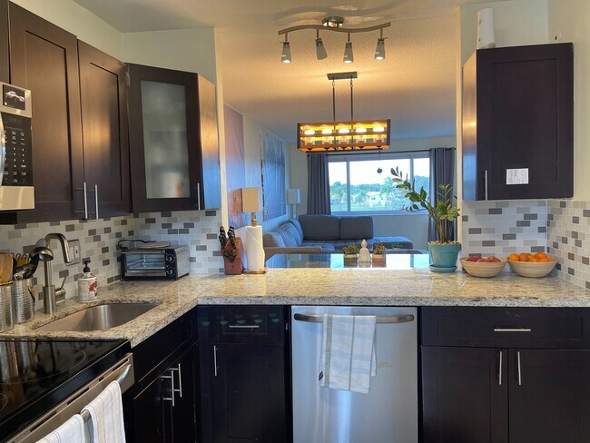 Foto del edificio - 2223 Park Ln
