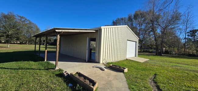 Foto del edificio - 2718 FM 408