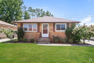 Building Photo - 14800 Kennerdown Ave