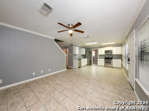 Building Photo - 7811 Encanto Vis Dr