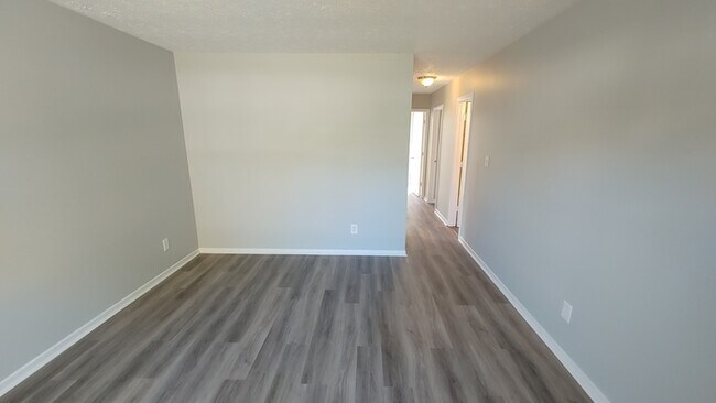 Building Photo - The home for you