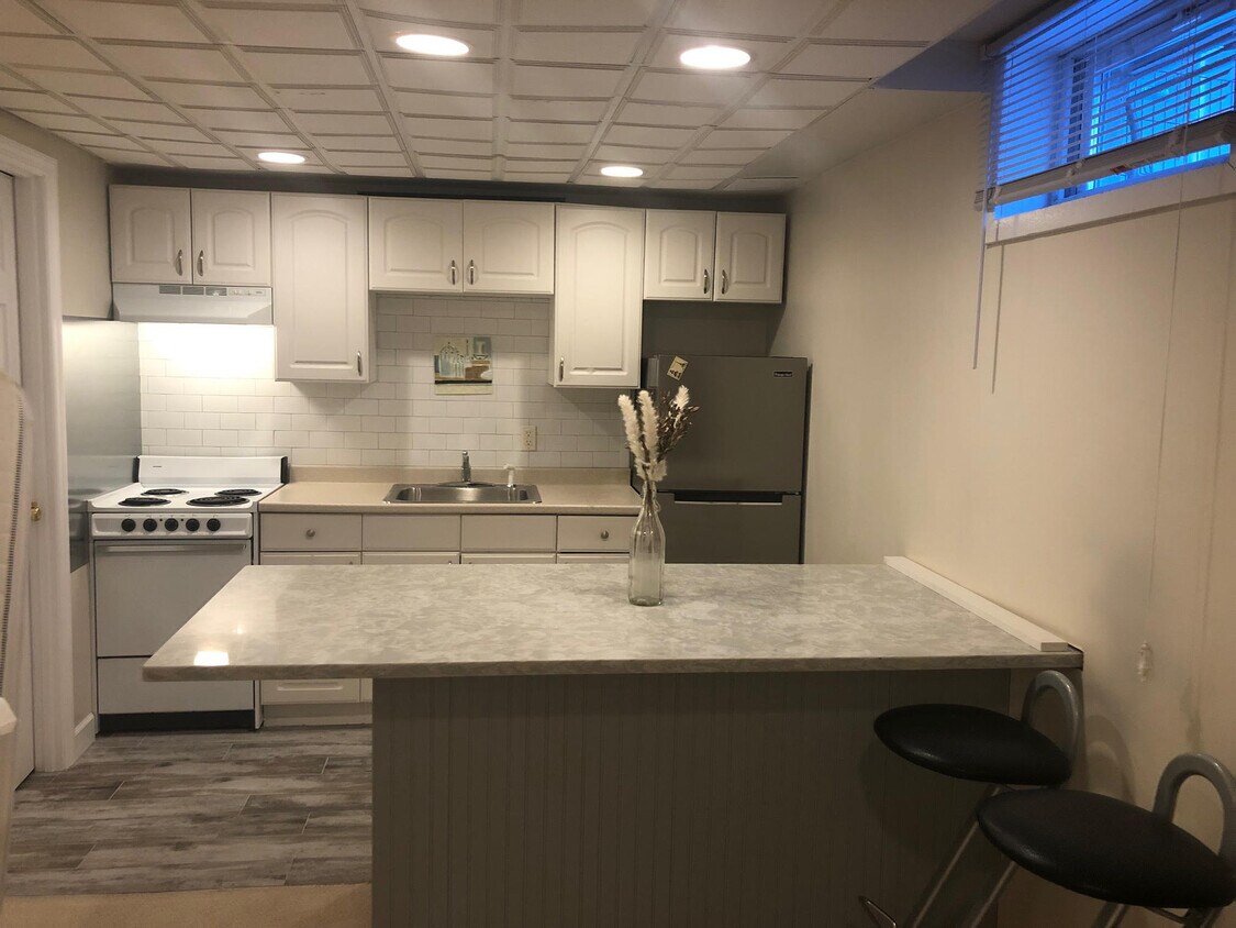 Kitchen - 58 Sugar Toms Ln