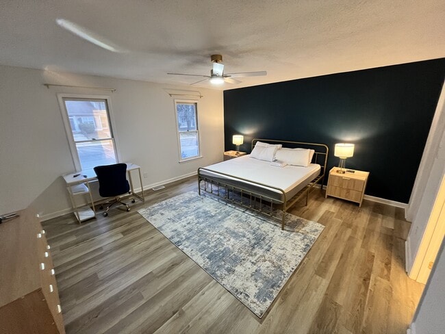 Photo - 77 Forest Oaks Dr Townhome