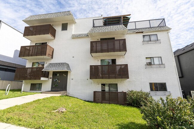 Photo du bâtiment - Jay's Place Apartments