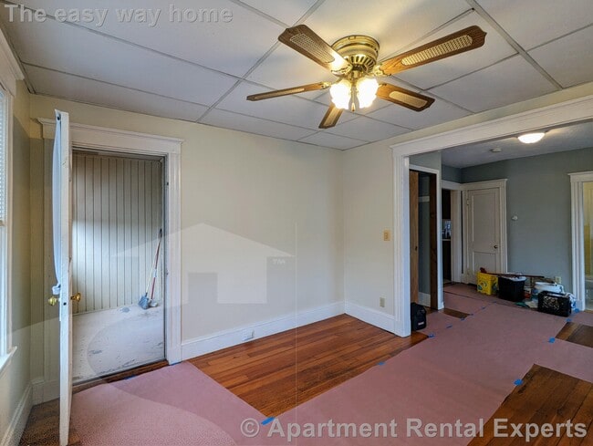 Building Photo - 127 Josephine Ave