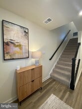 Building Photo - 7530 Daybreak Dr