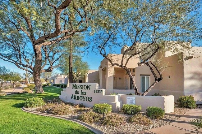 Photo - 1133 N 92nd St Townhome