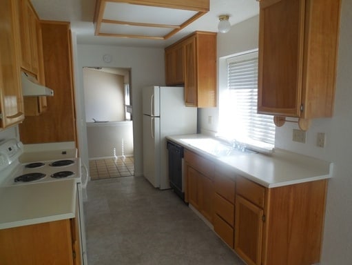 Building Photo - 22 Lanyard Ct