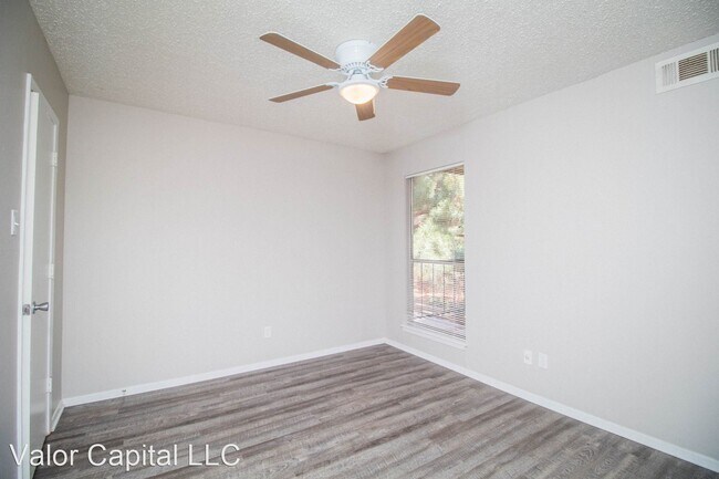 Foto del edificio - 4602 50th St