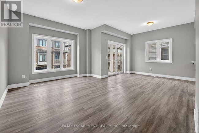 Building Photo - 77 Diana Ave