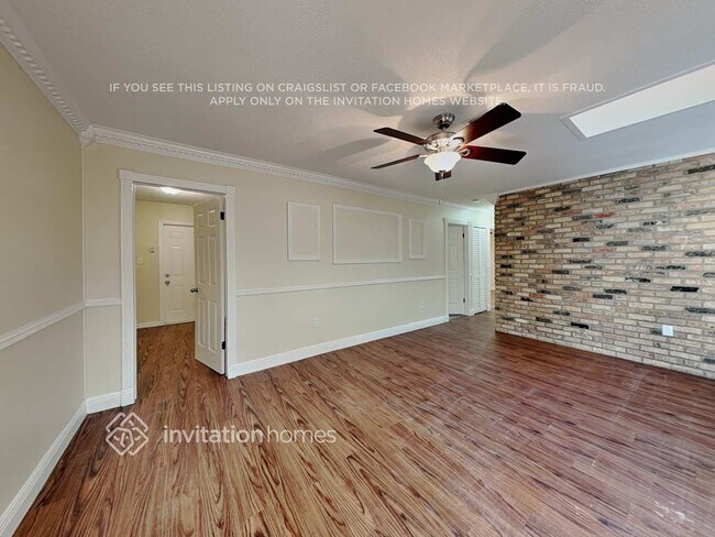 Foto del edificio - 978 Oak Dr