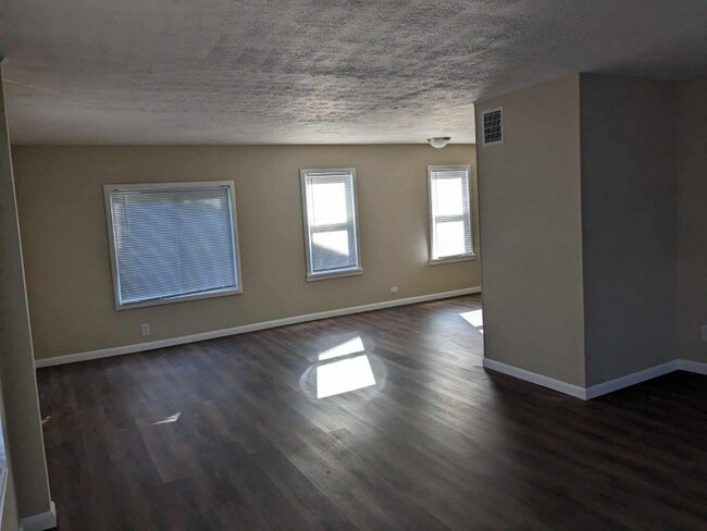 Foto del edificio - 192 E 315th St