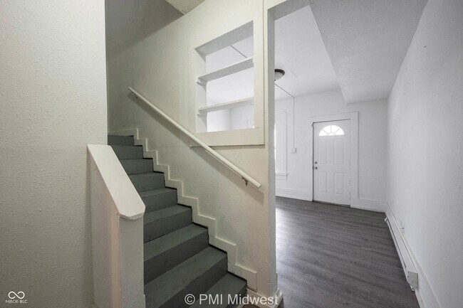Foto del edificio - 238 N Beville Ave
