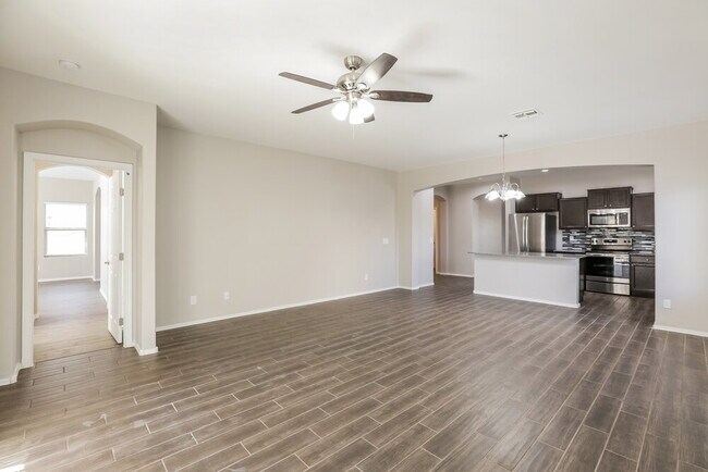 Foto del edificio - 3411 W Chanute Pass