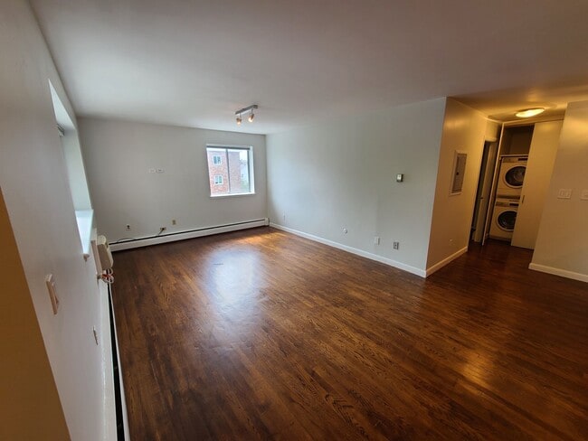 Foto del edificio - 64 Allston St