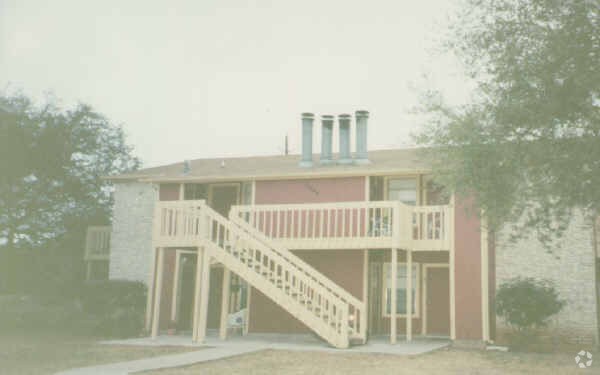 Primary Photo - 3804 Rocky Hollow Trl