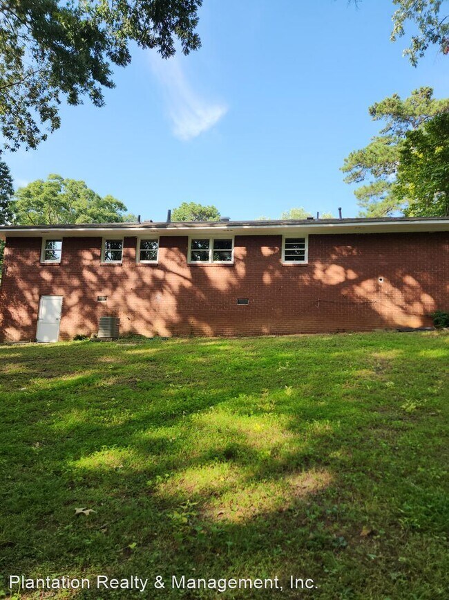 Foto del edificio - 3 br, 1.5 bath House - 25 Sheraton Way , SE