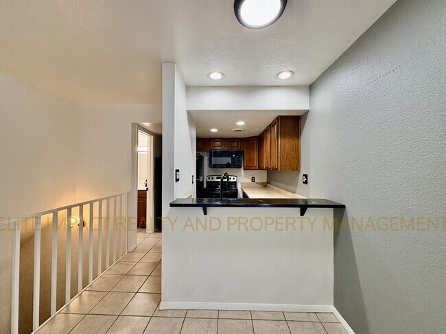 Foto del edificio - 1620 N Wilmot Rd