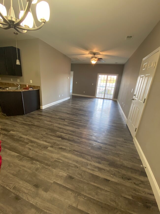 Building Photo - 6401 Brookfield Court Dr