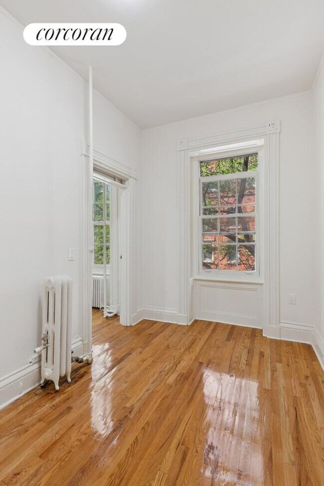 Foto del edificio - 147 Columbia Heights