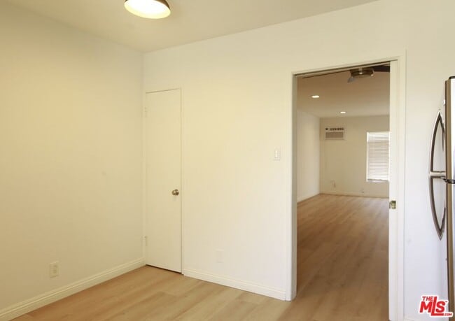 Foto del edificio - 1323 Ridgeley Dr