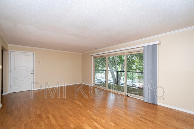 Foto del edificio - 4618 Holly St