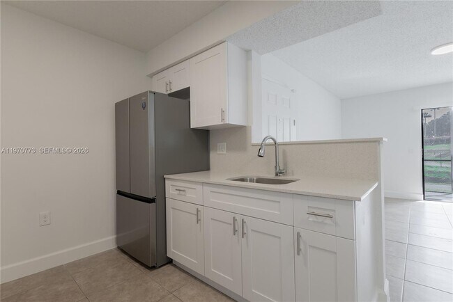 Foto del edificio - 10391 SW 150th Ct