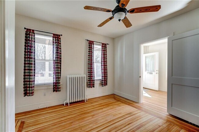 Foto del edificio - 577 Spring St