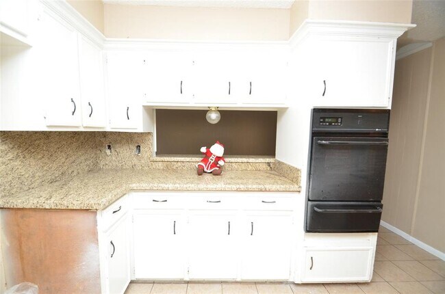 Foto del edificio - 439 Breeze Park Dr
