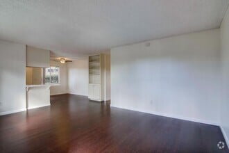 Building Photo - 6120 Mt Aguilar Dr
