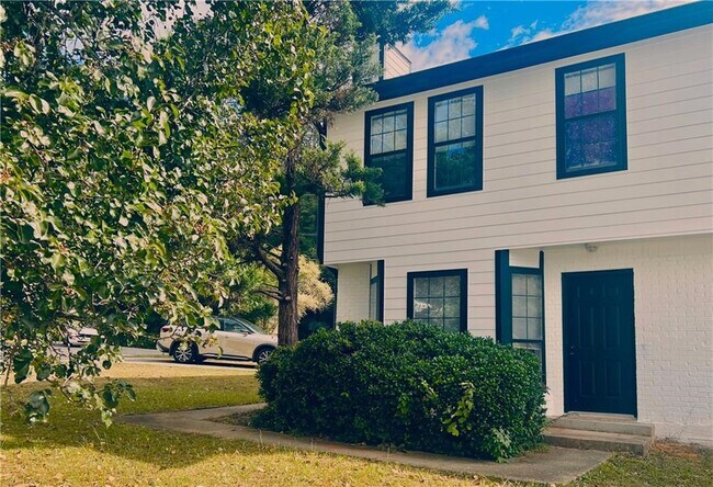 Foto del edificio - 105 Woodberry Ct