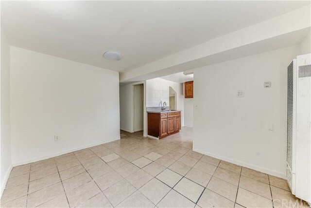 Building Photo - 410 S Highland Ave