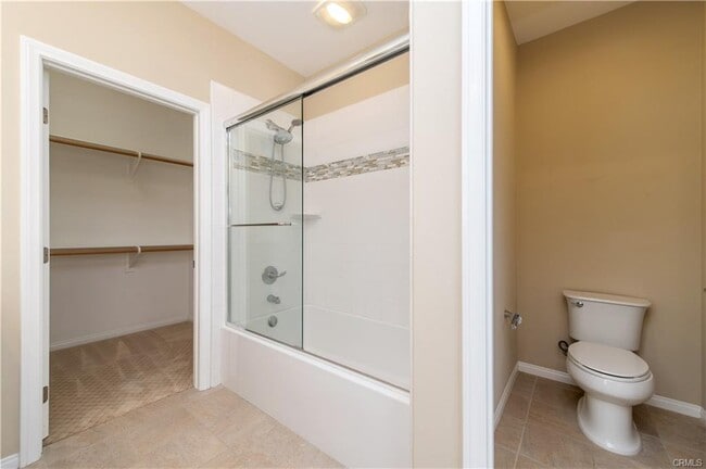 Building Photo - 123 Overbrook