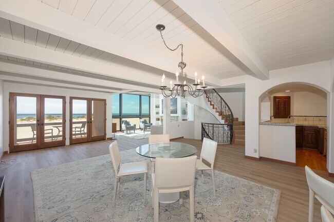 Foto del edificio - 3265 Ocean Dr