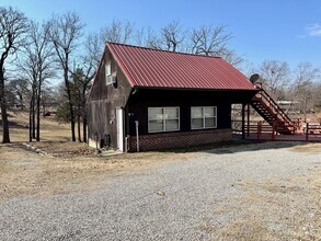 Building Photo - 95 Sunshine Ln