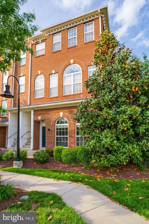 Foto principal - 15426 Rosemont Manor Dr