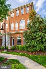 Building Photo - 15426 Rosemont Manor Dr