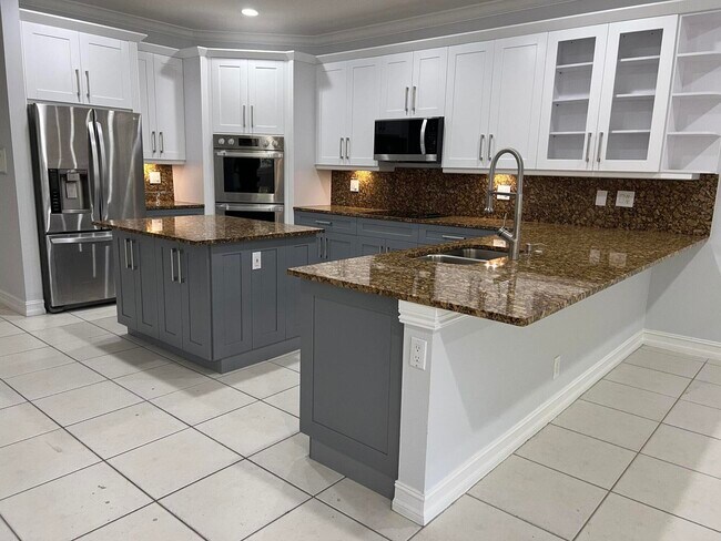 Building Photo - 21314 Rockledge Ln