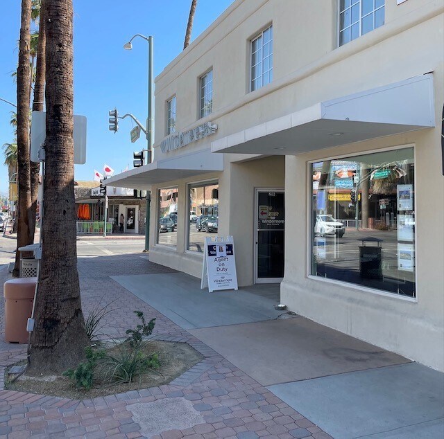 Entrance to property - 292 N Palm Canyon Dr