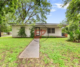 Building Photo - 600 Faulkner Ln