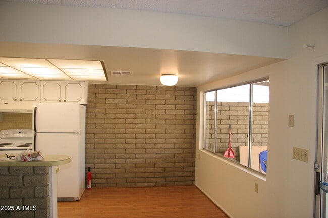 Building Photo - 5678 N 12th St