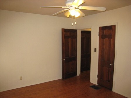 Building Photo - 1439 S Brook St