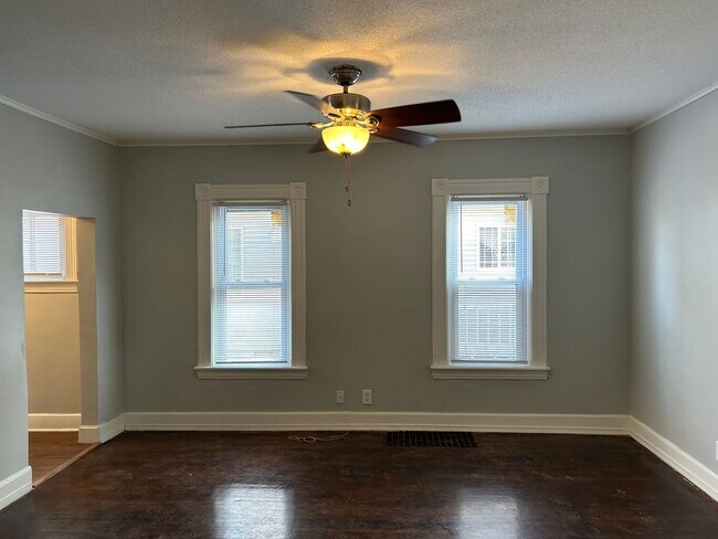 Foto del edificio - Available NOW!! Single Family House in St ...
