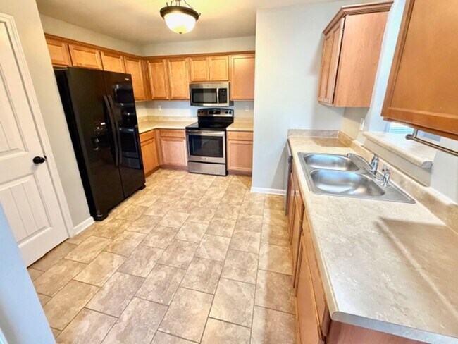 Foto del edificio - ColtonDr4037