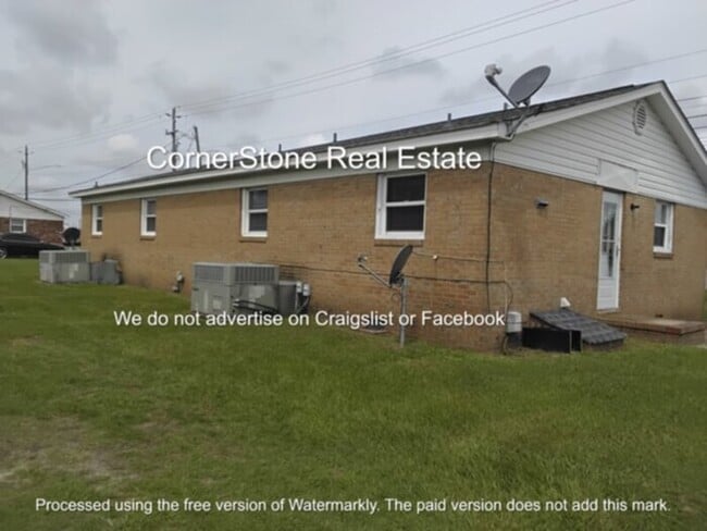 Building Photo - 4613 Cumberland Rd