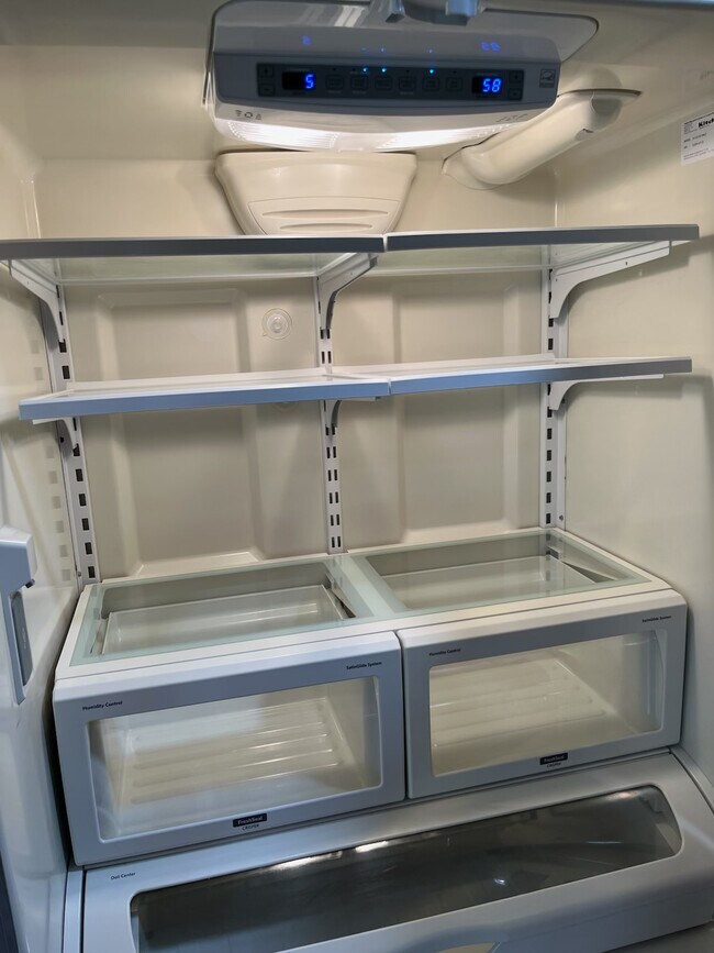 New stainless steel fridge - 3429 5th St SE